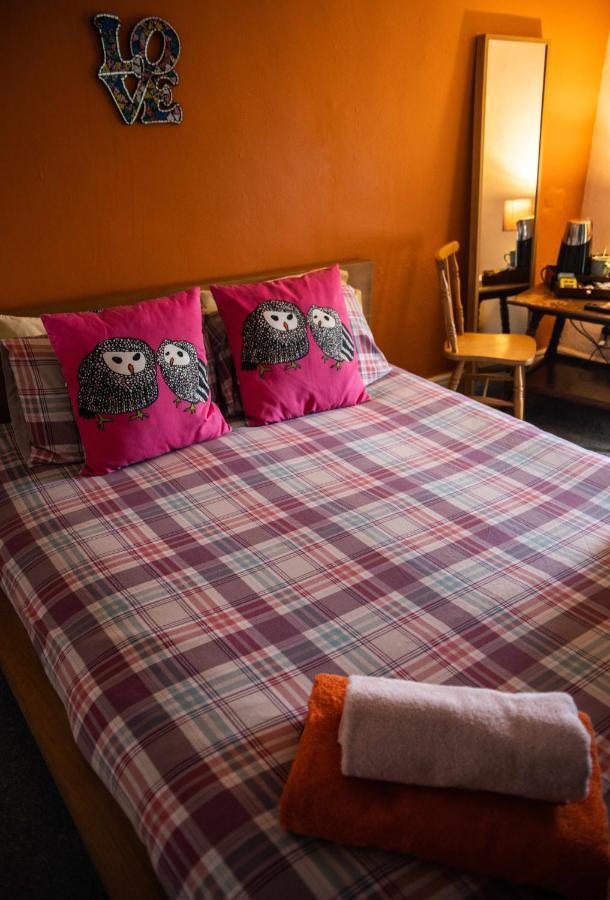 Manorbier Castle Inn Sunset Room ภายนอก รูปภาพ